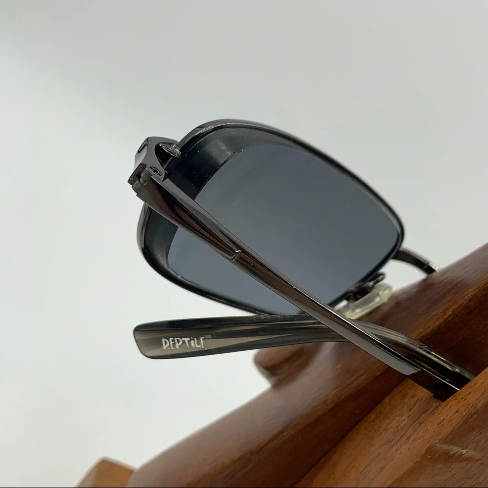 Reptile Black Oval Sunglasses Frames